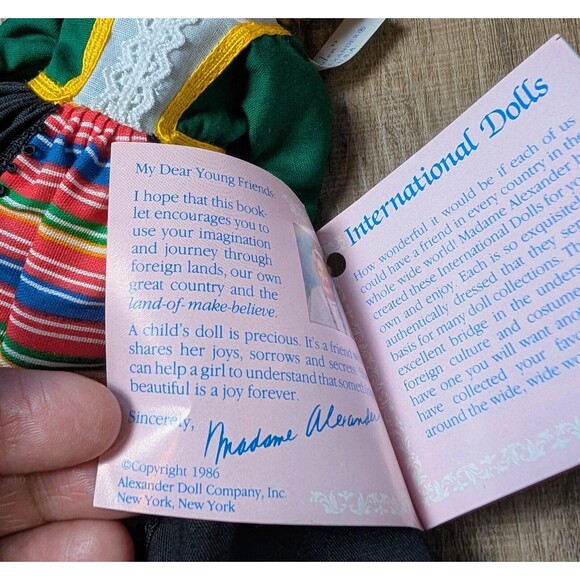 Vintage Madame Alexander Sweden Girl Doll with Wrist Tag 8" No Box - Picture 4 of 6